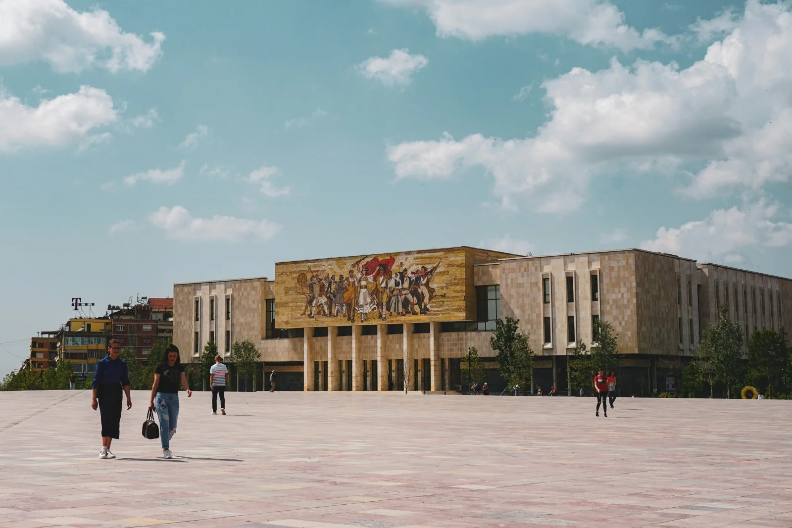 Tiranë