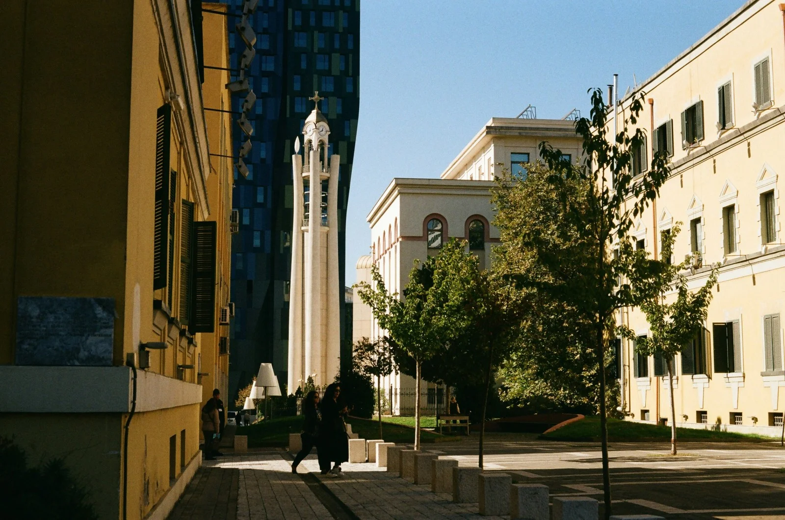 Tiranë