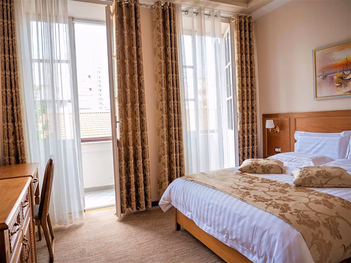 Hotel Boka - 2