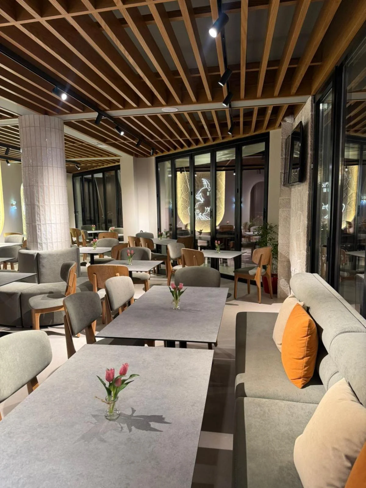Hotel Deal – Castle View Rooms  - 5