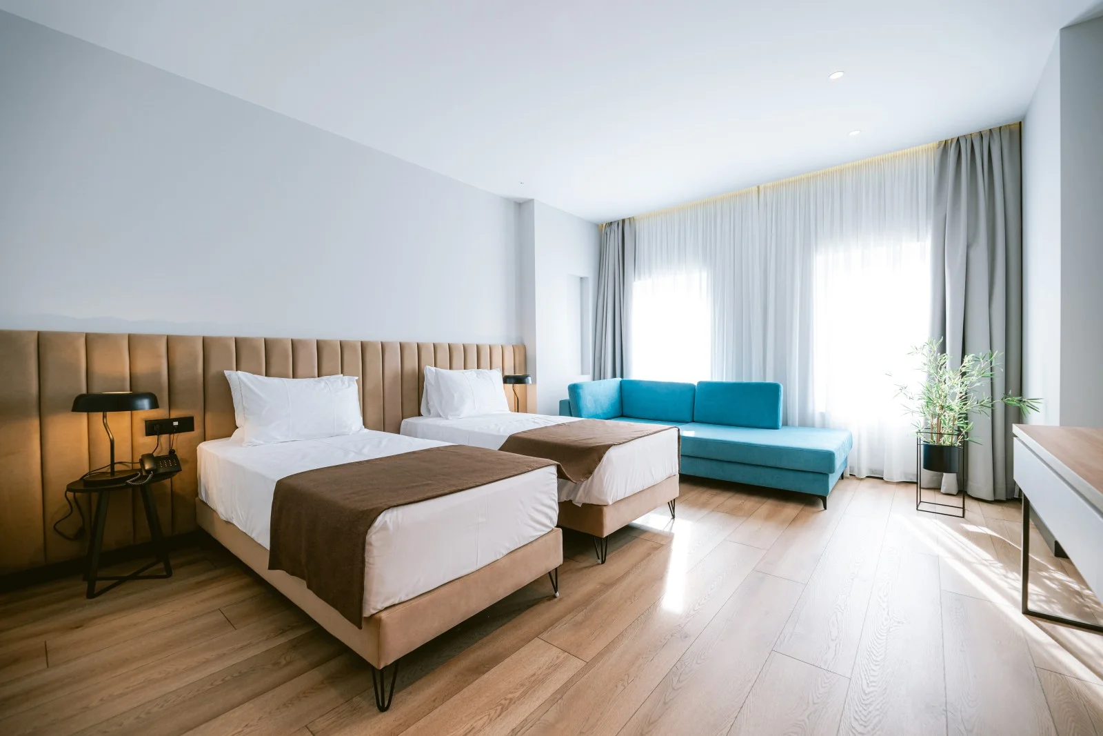 Tribute Hotel - 2