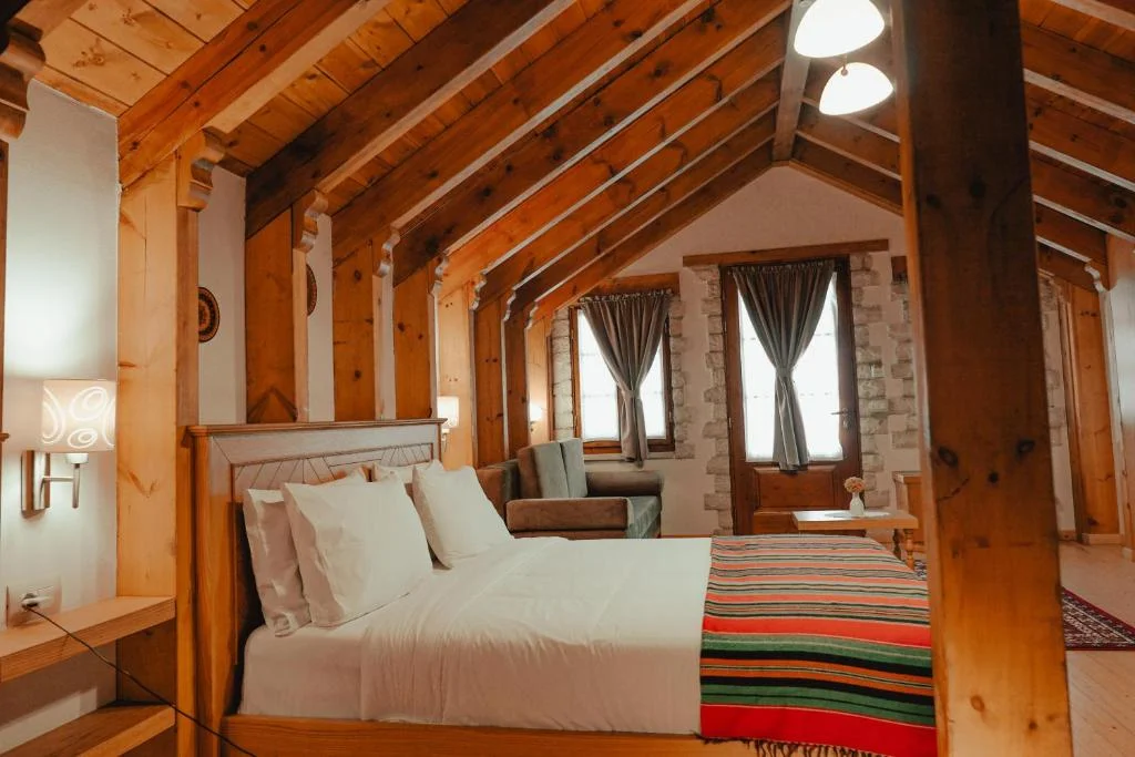 Hotel Argjiro - 3