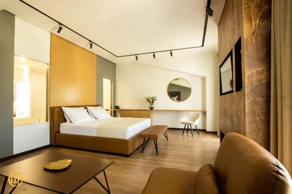 Hotel Fantasy - 2