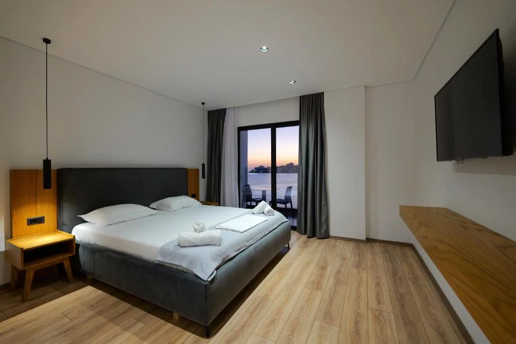 Hotel Vola - 3