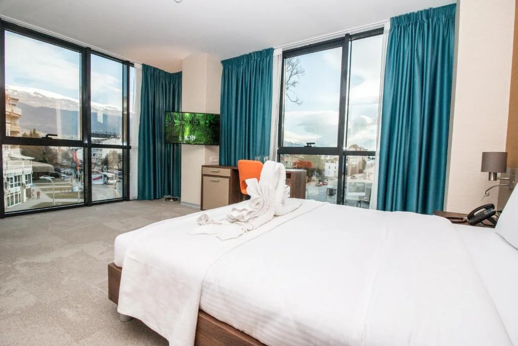 Sky Corner Hotel  - 3