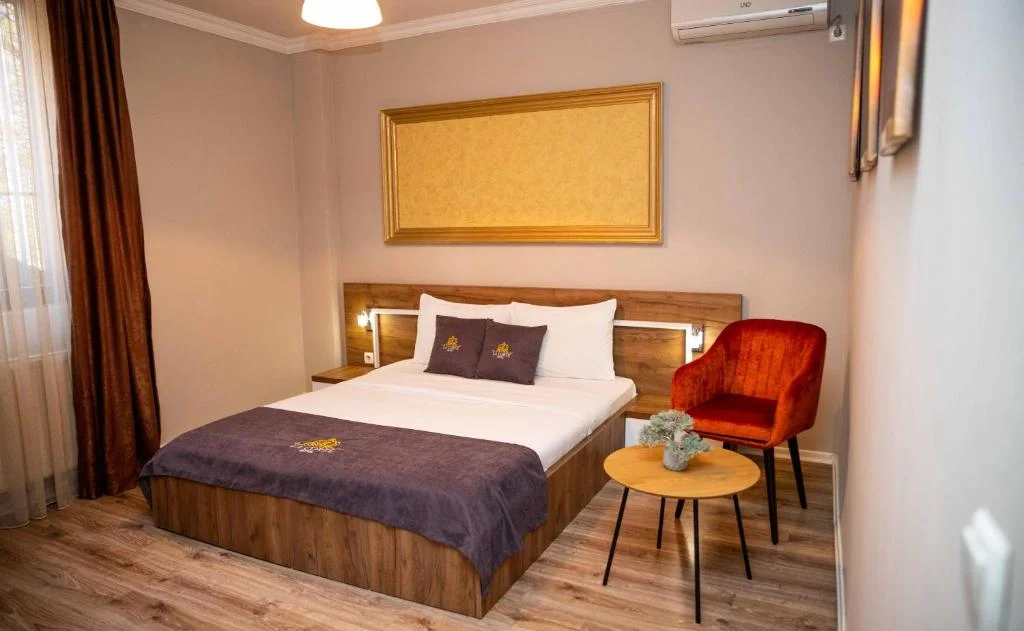 Hotel LaCorte - 4