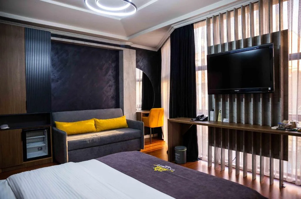 Hotel LaCorte - 3