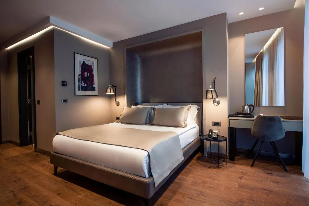 Hotel Seraphine Plaza - 2