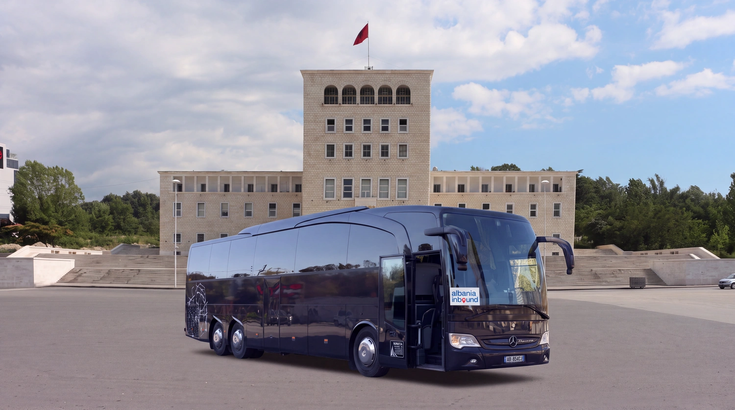 Mercedes Benz Travego VIP Black